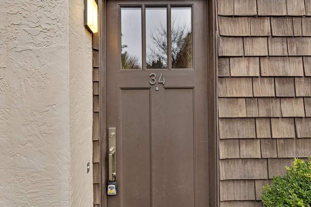 1470 Creekside Dr 34, Walnut Creek, CA 94596