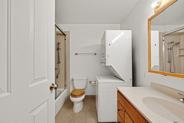 1470 Creekside Dr 34, Walnut Creek, CA 94596