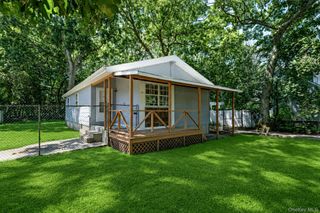 66 Norfleet Lane, Coram, NY 11727
