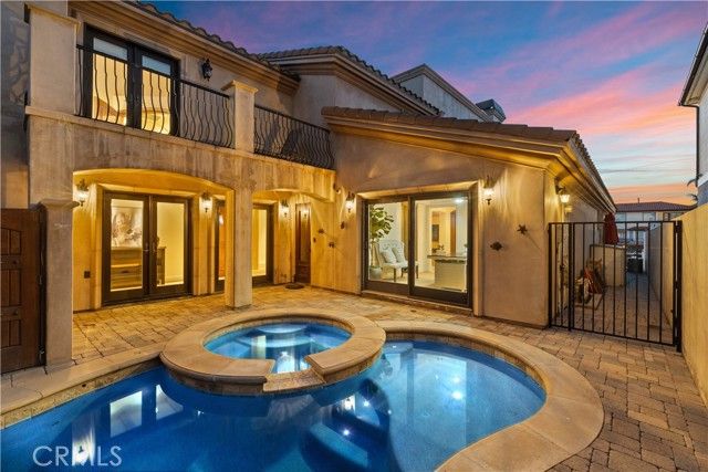 3311 Bounty Circle, Huntington Beach, CA 92649