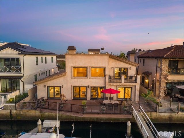 3311 Bounty Circle, Huntington Beach, CA 92649