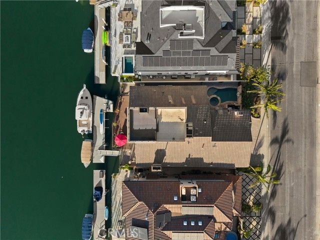 3311 Bounty Circle, Huntington Beach, CA 92649