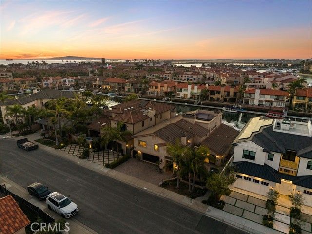 3311 Bounty Circle, Huntington Beach, CA 92649