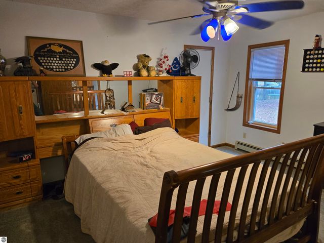 159 Aspenwood Drive, Prudenville, MI 48651