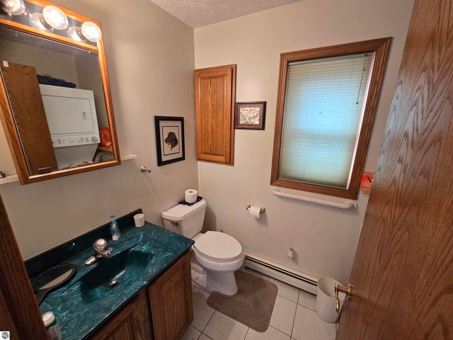 159 Aspenwood Drive, Prudenville, MI 48651