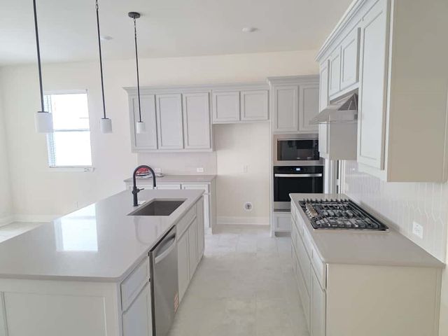 4512 Hammerstein Boulevard, Denton, TX 76210