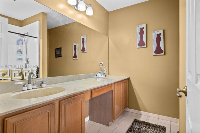 3059 Waddell Ave, West Palm Beach, FL 33411