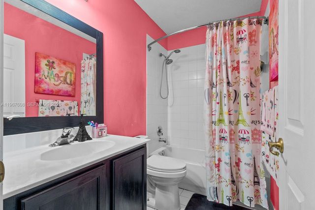 3059 Waddell Ave, West Palm Beach, FL 33411