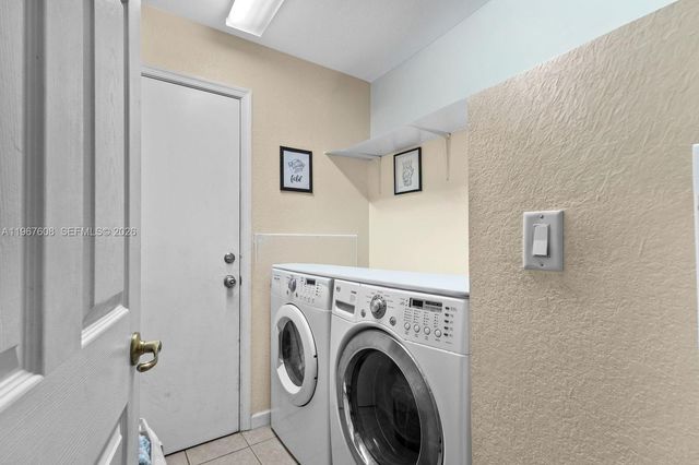 3059 Waddell Ave, West Palm Beach, FL 33411