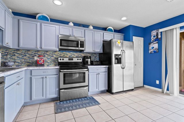 3059 Waddell Ave, West Palm Beach, FL 33411