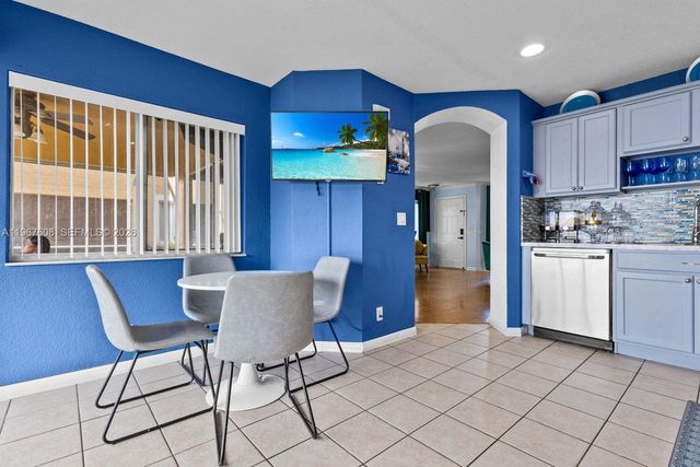 3059 Waddell Ave, West Palm Beach, FL 33411