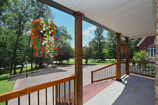 125 Happy Hollow Rd, Goodlettsville, TN 37072
