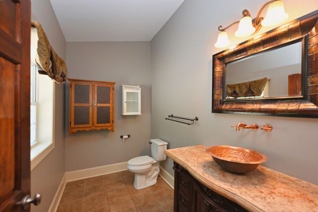 125 Happy Hollow Rd, Goodlettsville, TN 37072