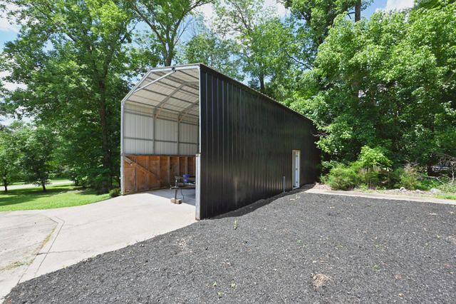 125 Happy Hollow Rd, Goodlettsville, TN 37072