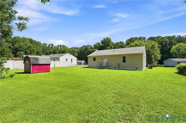 312 Knight Ct, Highland Springs, VA 23223