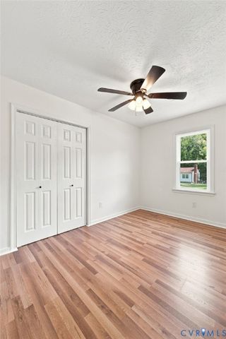 312 Knight Ct, Highland Springs, VA 23223