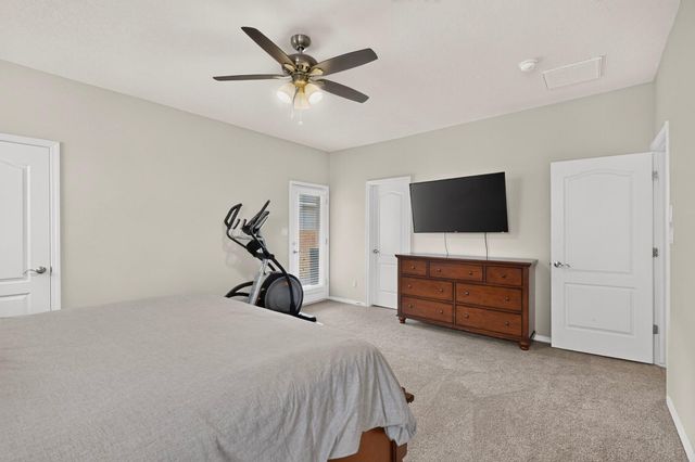 5815 Mafraq Avenue NW, Albuquerque, NM 87114