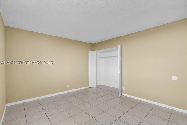 9143 SW 77th Ave B802, Miami, FL 33156