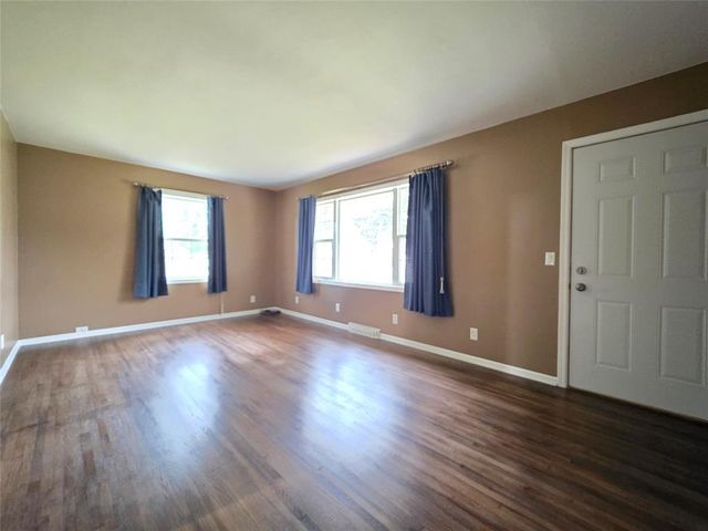 3250 Melby Street, Eau Claire, WI 54703