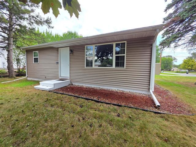 3250 Melby Street, Eau Claire, WI 54703