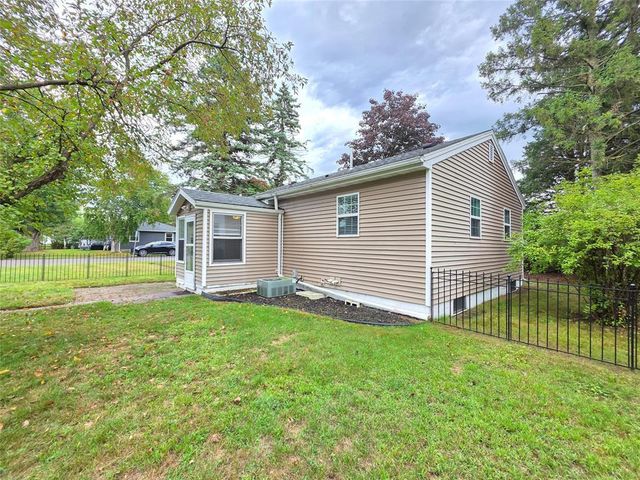 3250 Melby Street, Eau Claire, WI 54703