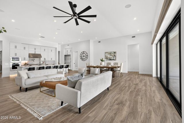 20549 E PUMMELOS Road, Queen Creek, AZ 85142
