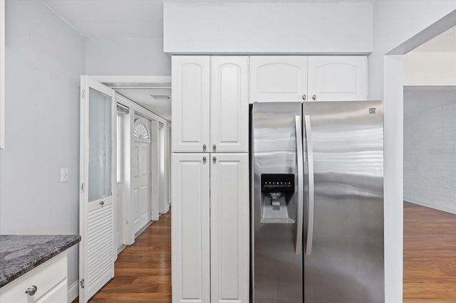 5736 LIME WAY, Seminole, FL 33772