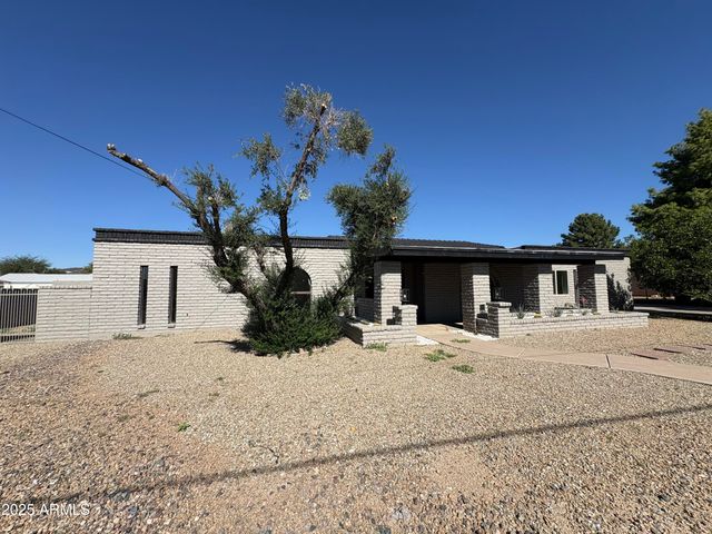 4004 W WESTCOTT Drive A, Glendale, AZ 85308