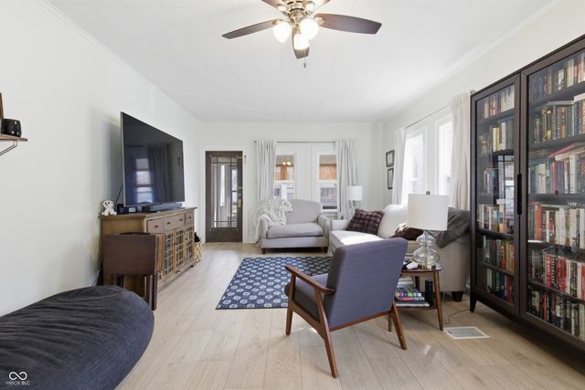 2921 Iowa Avenue, Connersville, IN 47331