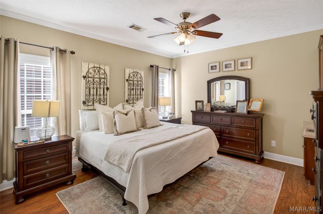 526 Ashton Oak Drive, Prattville, AL 36066