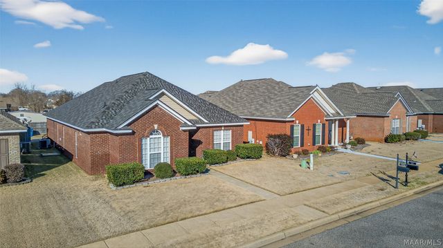 526 Ashton Oak Drive, Prattville, AL 36066