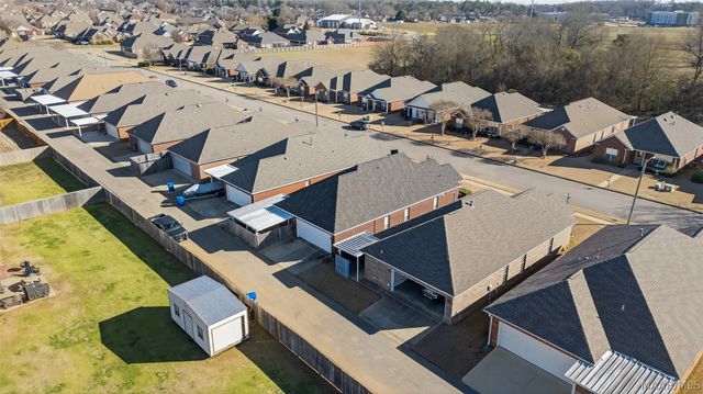 526 Ashton Oak Drive, Prattville, AL 36066