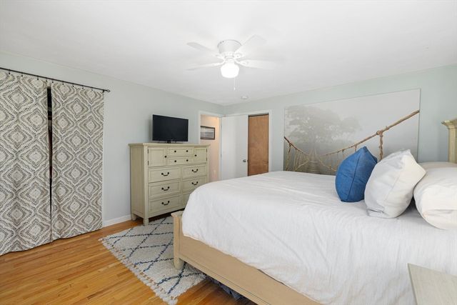 9 Kenny Dr, Warren, RI 02885