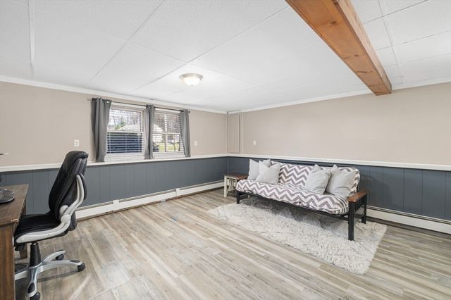 9 Kenny Dr, Warren, RI 02885