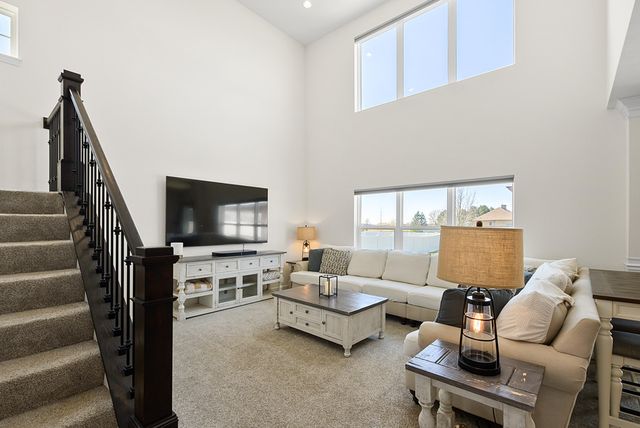 10990 Isles Avenue, Dyer, IN 46311