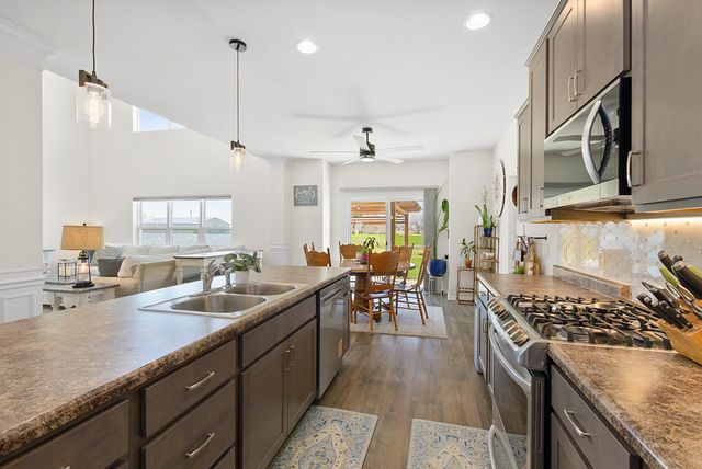 10990 Isles Avenue, Dyer, IN 46311