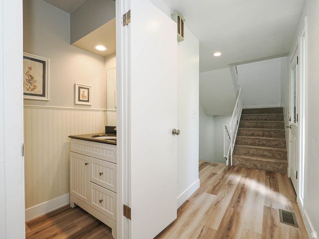 2082 E MICHIGAN AVE, Salt Lake City, UT 84108
