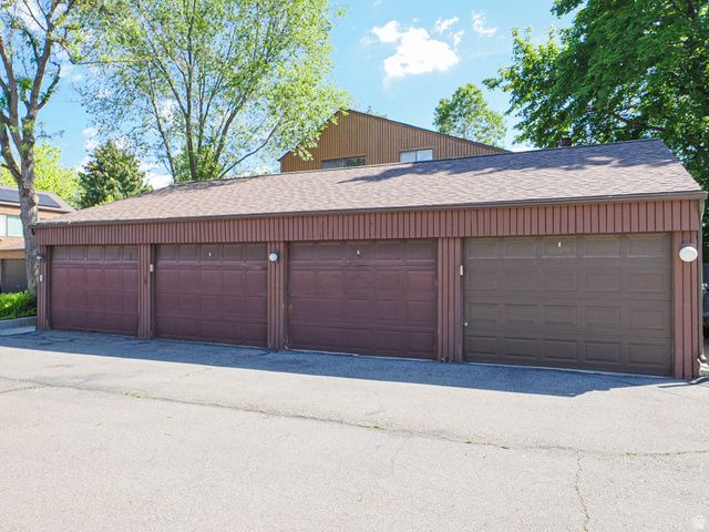 2082 E MICHIGAN AVE, Salt Lake City, UT 84108