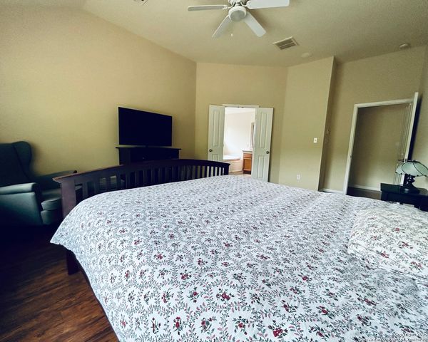 607 Mello Oak, San Antonio, TX 78258