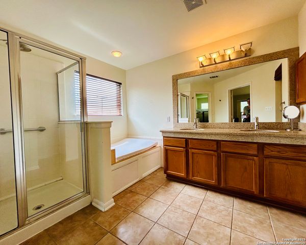 607 Mello Oak, San Antonio, TX 78258