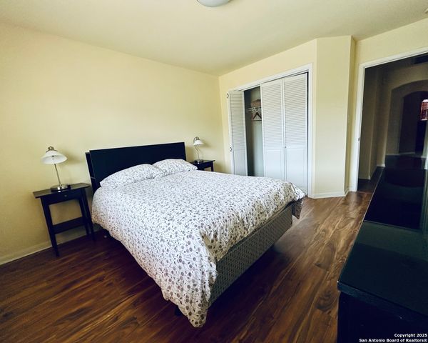 607 Mello Oak, San Antonio, TX 78258