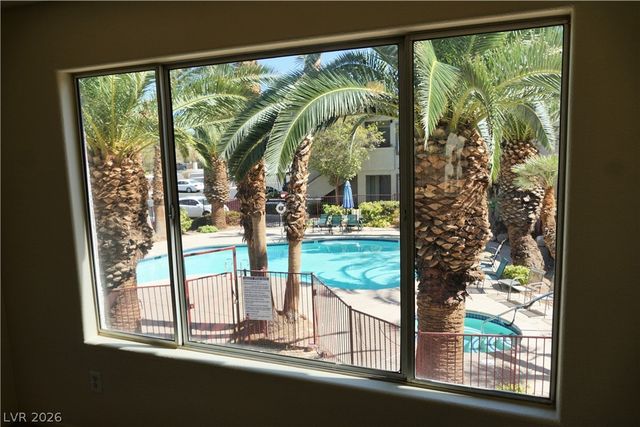 4955 Lindell Road 204, Las Vegas, NV 89118