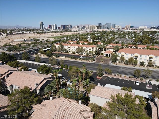 4955 Lindell Road 204, Las Vegas, NV 89118