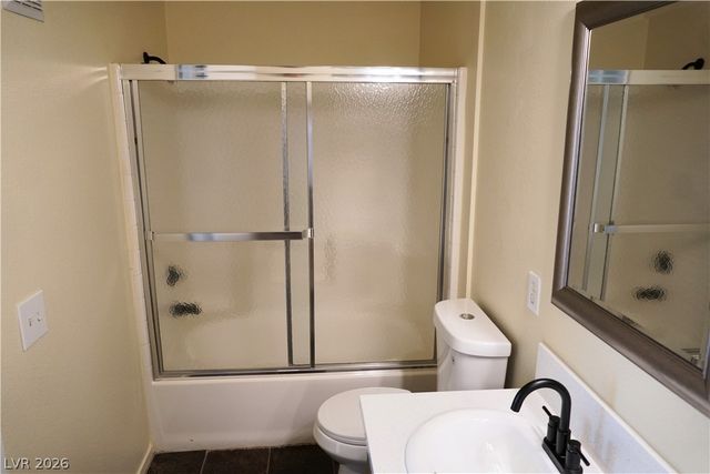 4955 Lindell Road 204, Las Vegas, NV 89118
