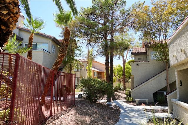 4955 Lindell Road 204, Las Vegas, NV 89118