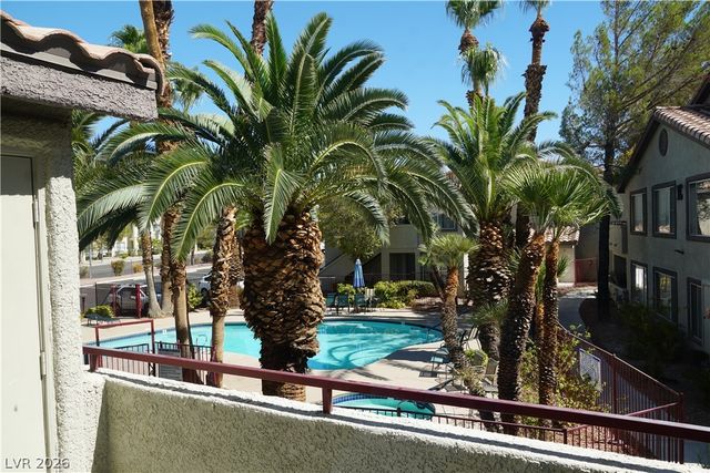 4955 Lindell Road 204, Las Vegas, NV 89118