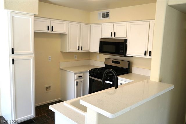 4955 Lindell Road 204, Las Vegas, NV 89118