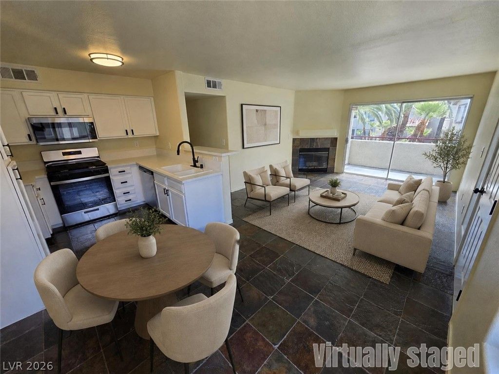 4955 Lindell Road 204, Las Vegas, NV 89118 — photo 4