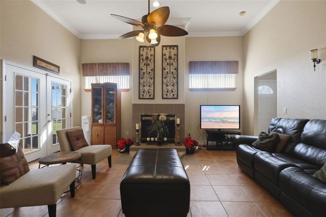 1051 DUNBAR AVENUE, Sanford, FL 32771