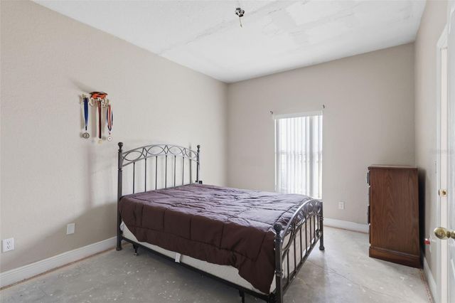 1051 DUNBAR AVENUE, Sanford, FL 32771